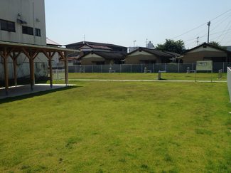  やなせたかし・ごめん駅前公園